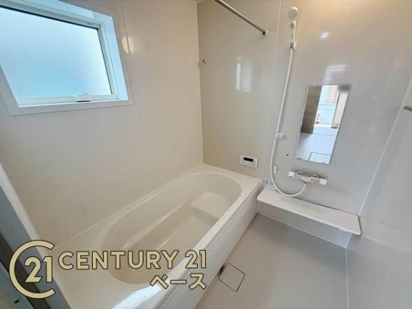 リーブルガーデン東九条町 １号棟 ／新築一戸建の内観：施工例|■三面鏡タイプのミラーキャビネット！収納スペースも豊富です！■