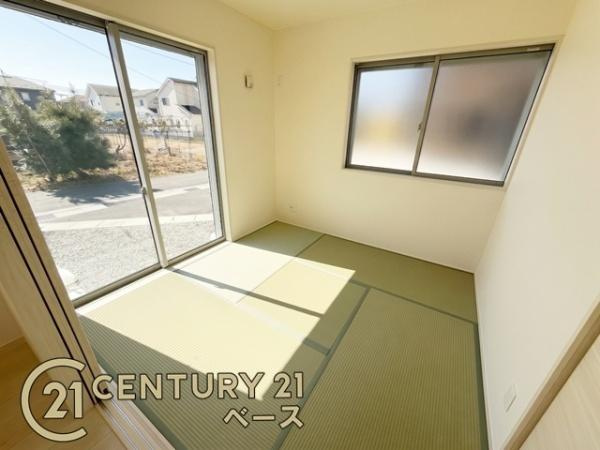 リーブルガーデン東九条町 ３号棟 ／新築一戸建の内観：施工例|■ほっこり落ち着ける和室！客間としてもご利用いただけます！■