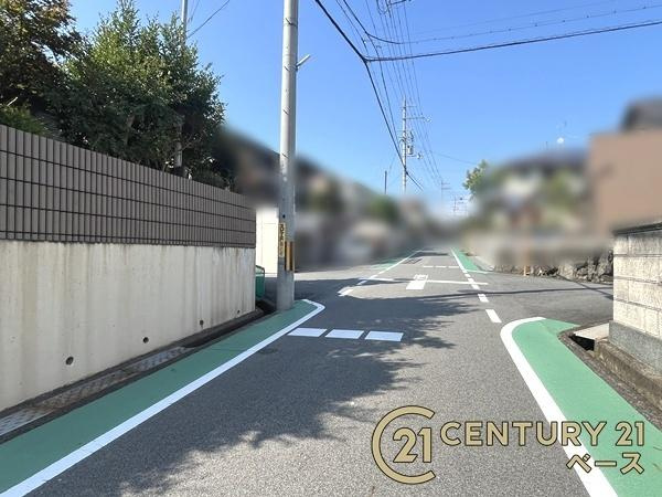 北葛城郡上牧町桜ケ丘３丁目　一戸建の前面道路含む現地写真|■現地撮影写真■