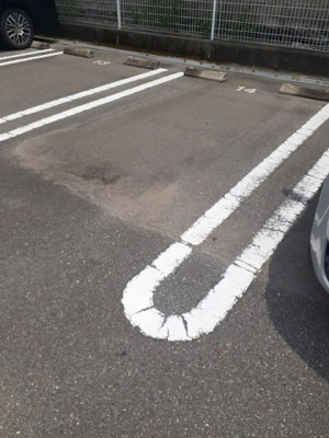 【駐車場】 | レヴェランスＢ