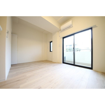【内装】 | CRESCENT COURT