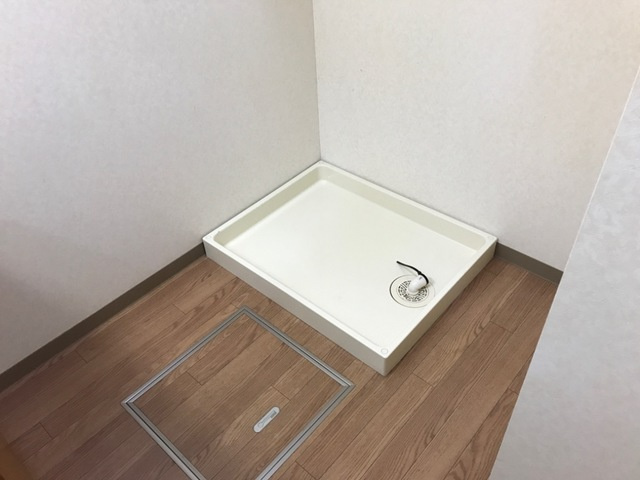 ロープン　ドロームの洗面所|洗濯機置場