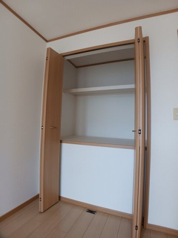 マリンサイド・Ｓ　ｔｗｏの収納
