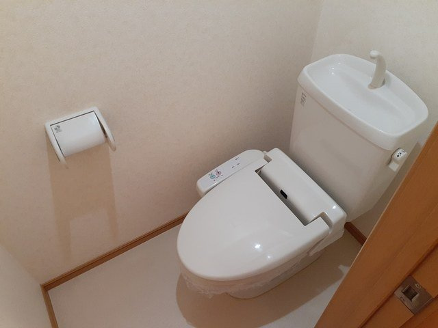 ヴィラ・セレーノ　Ｂのトイレ