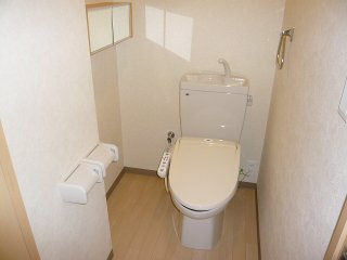 ＳＡＮ　ＶＩＬＬＡＧＥのトイレ|シャワー付トイレ