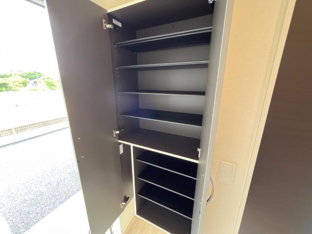 ＴＨ館の収納|下駄箱