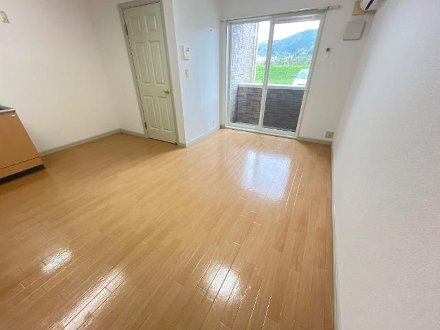 リヴィエールピアの居間・リビング|リビング