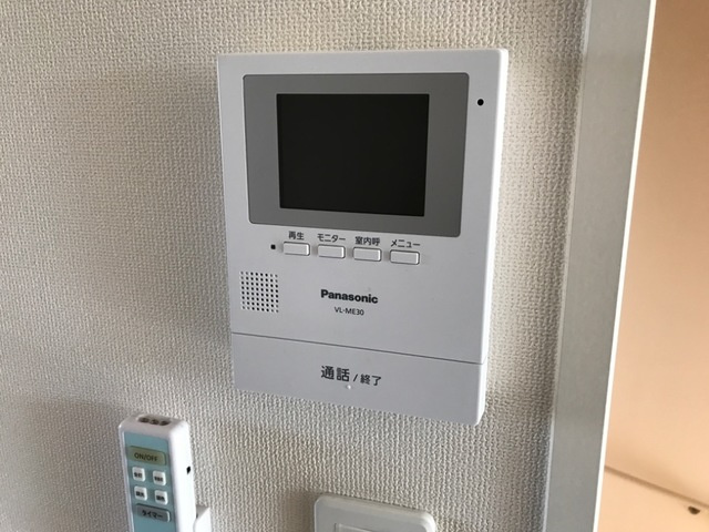 スカイ　クレールのセキュリティ|カメラ付インターホン