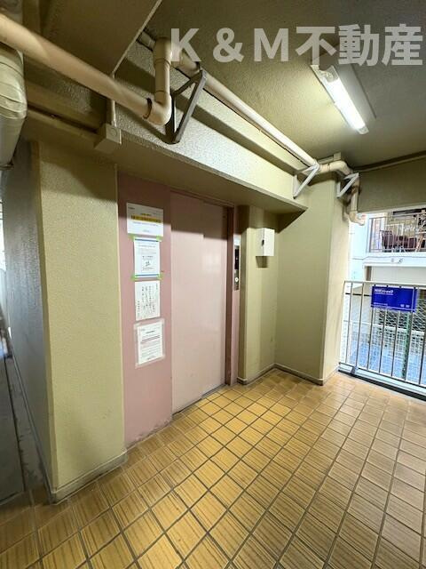 山口マンションのロビー|落ち着いたロビーです