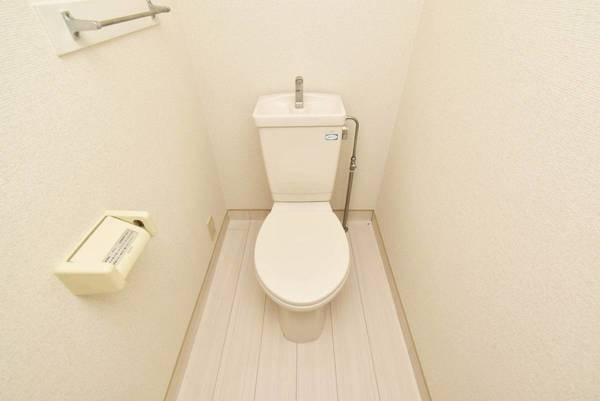 ビレッジハウス公郷4号棟のトイレ|ビレッジハウスの同一物件・同一タイプの間取りの写真です