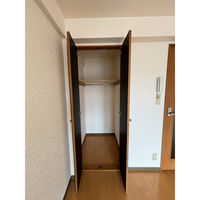 ドーチェスター大宮の収納|写真は別室