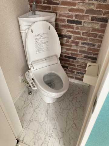MAT31朝日町のトイレ|ゆったりとした空間のトイレです