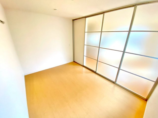 【設備】 | 洋室2☆