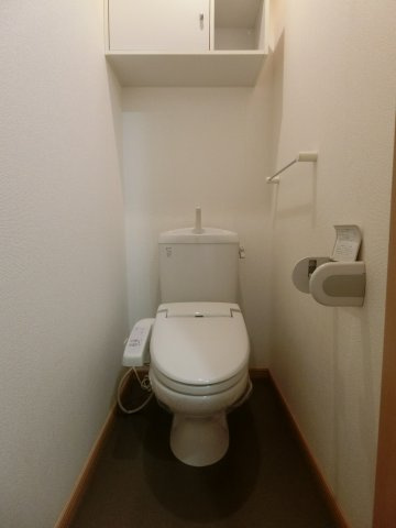 メディオ・コルソＢのトイレ