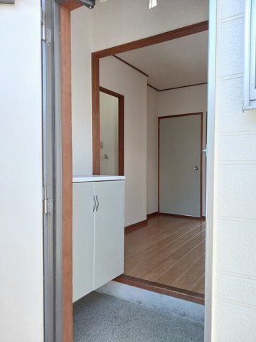 リバティ東川の玄関