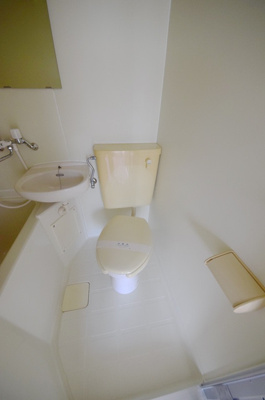 【トイレ】 | レジデンスＶＩＰ | コンパクトで使いやすいトイレです