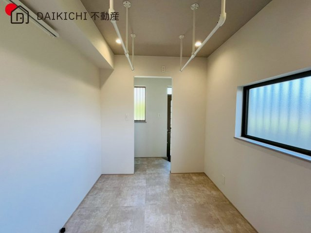 【構造・工法・仕様】 | 日高市横手2丁目　中古戸建 | ランドリールーム
