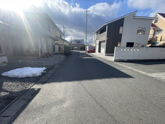 北上市上野町3丁目17番33