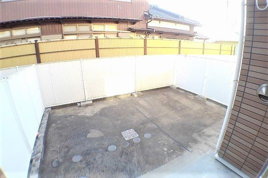 クレメント大江の庭|簡単な家庭菜園も楽しめるお庭です