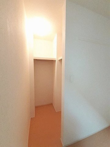 ソレイユフィールドⅢの収納|ちょっとした収納スペースも充実しています