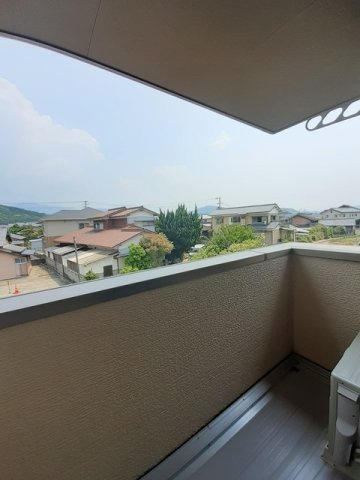 ＣＡＳＡ　３のバルコニー|お洗濯にも便利なバルコニー付き