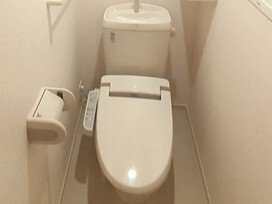 コルソ　プレッソのトイレ|清潔感のあるトイレです