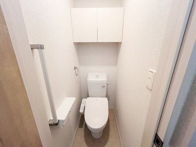 エイトリバー　Ｂのトイレ|落ち着いたトイレです