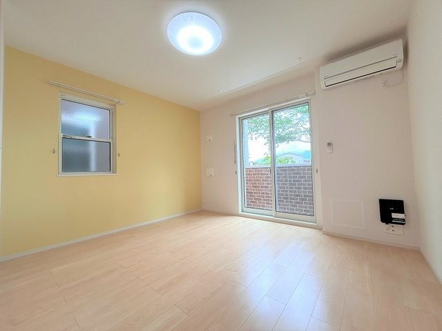 ジュネス原Ⅱ　Ａの内装|きれいな内装です