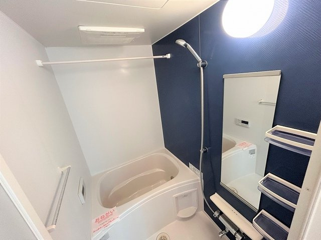 ジュネス原Ⅱ　Ａの浴室|落ち着いた空間のお風呂です