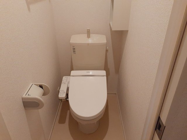 ジュネス原Ⅱ　Ａのトイレ|コンパクトで使いやすいトイレです