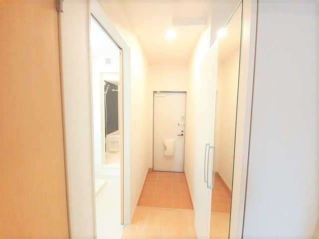 セントポーンズ唐津Ａの玄関|シンプルで使いやすい玄関です