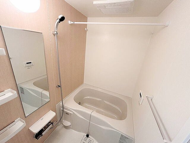 アルページュ　Ａの浴室|コンパクトで使いやすいお風呂です