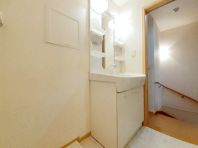 エテルノ　フィオーレ　Ｂの洗面所|洗面所です
