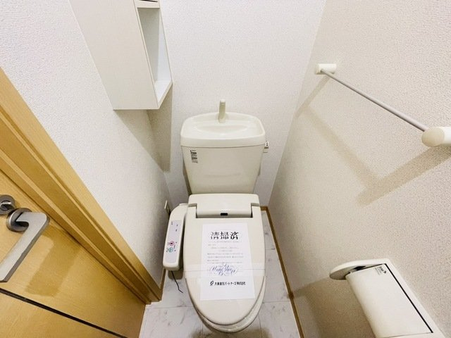 メビウス鏡Ⅳ番館のトイレ|落ち着いたトイレです