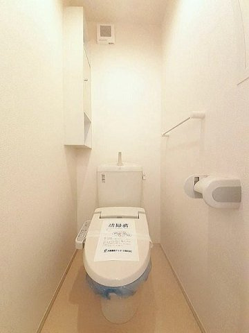 コースト　フローのトイレ|落ち着いたトイレです