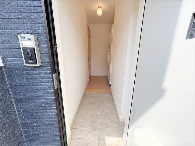 ベルセフォネⅢの玄関|きれいな玄関です