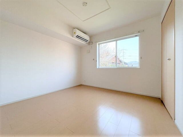 ベルセフォネⅢの内装|内装は落ち着いています