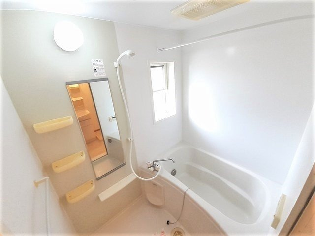 コモドポストの浴室|ゆったり過ごせるお風呂です
