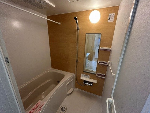 サンライズ　Ａの浴室|ゆったり過ごせるお風呂です