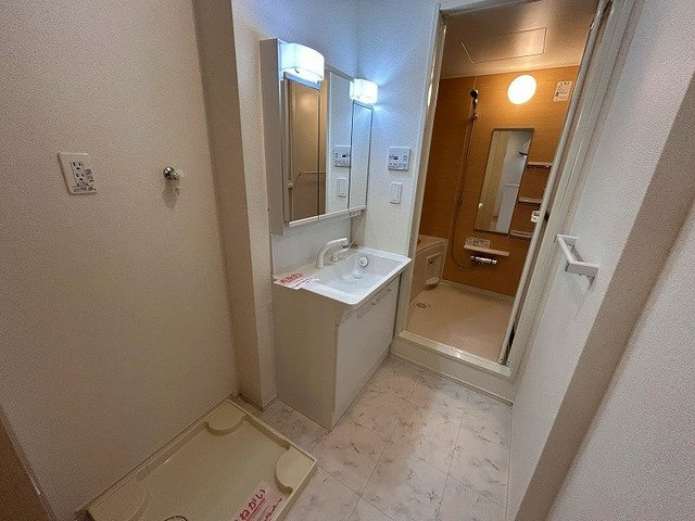 サンライズ　Ａの洗面所|忙しい朝には欠かせない洗面所です