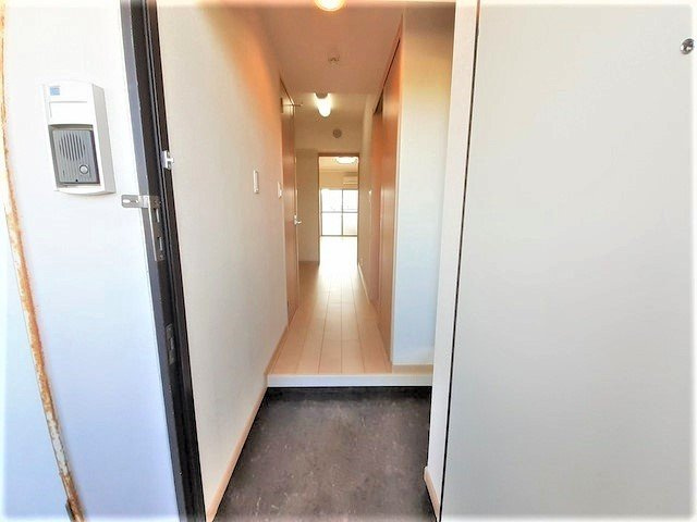 ルイシャトレ鏡の玄関|シンプルで使いやすい玄関です