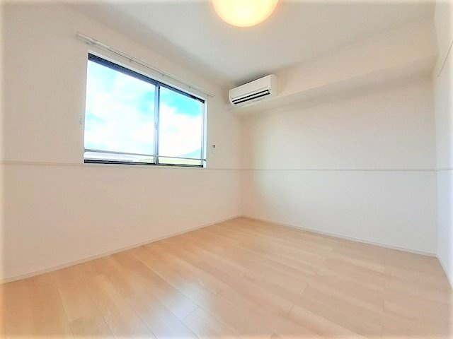 ラナンキュラス　Ⅱの内装|内装です