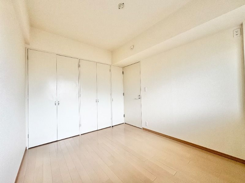 ステラメゾン武蔵小山の洋室