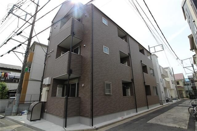 レーヴ・ＷＡＲＡＢＩ
