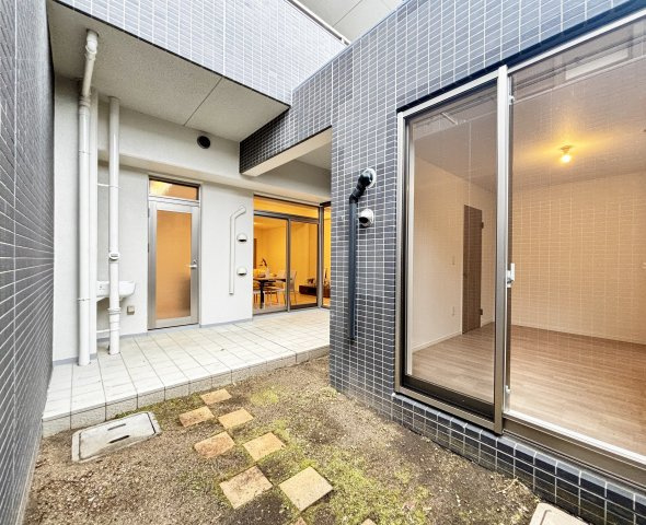 ライオンズ大和高田セントハウスの庭