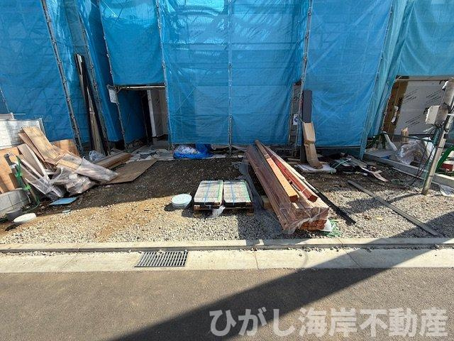 平塚市御殿4丁目　新築戸建　全５棟の駐車場|4月18日撮影　工事中　駐車スペース