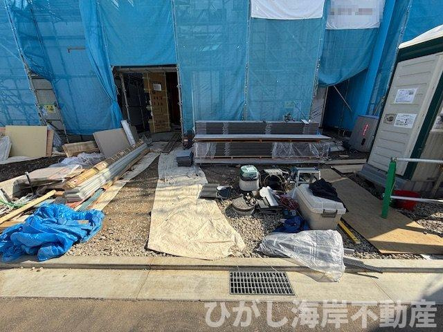 平塚市御殿4丁目　新築戸建　全５棟の駐車場|4月18日撮影　工事中　駐車スペース