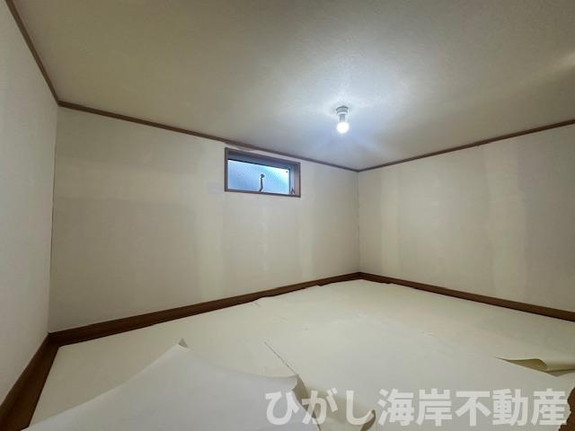 藤沢市辻堂6丁目　中古戸建の内装|5月1日撮影　リフォーム工事中　小屋裏収納