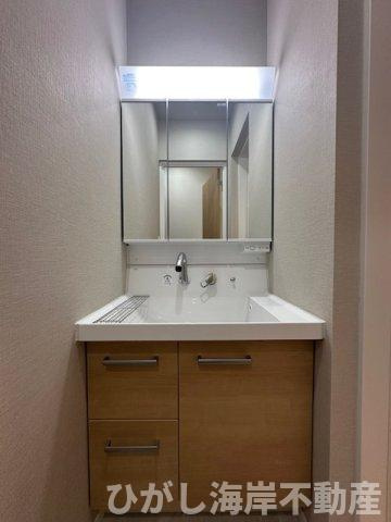 茅ケ崎市下町屋２丁目　中古戸建の独立洗面台|新規リフォーム完了！洗面化粧台