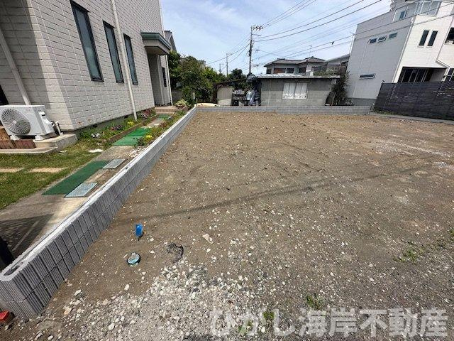 茅ヶ崎市南湖5丁目　新築戸建　全２棟の駐車場|4月18日撮影　建築中　駐車スペース